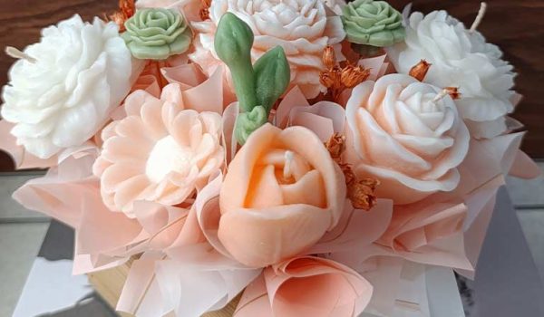 باکس گل شمع رز گلبهی