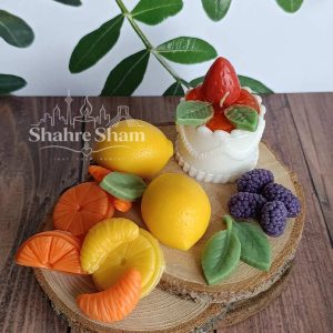 شمع کیک میوه ای توت فرنگی